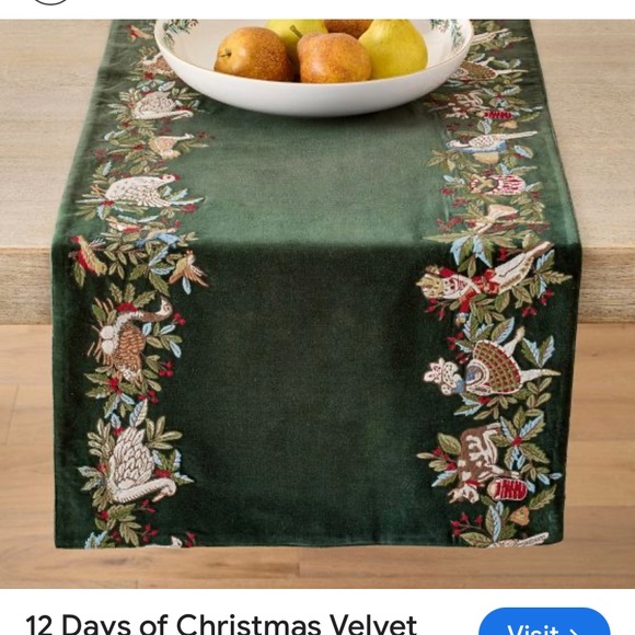 Dark Green with’Embroidery pottery barn.. 12 days of Christmas table runner - Picture 10 of 10